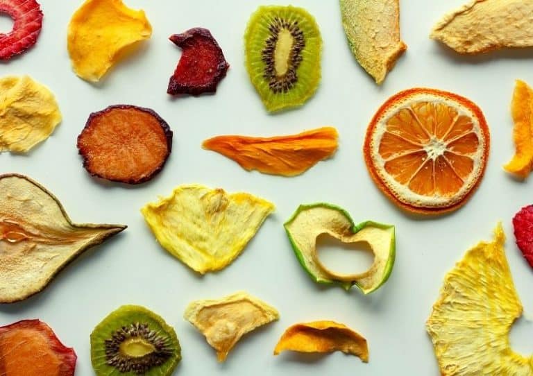 Backpackers Guide To Dehydrating Food (& Rehydrating)